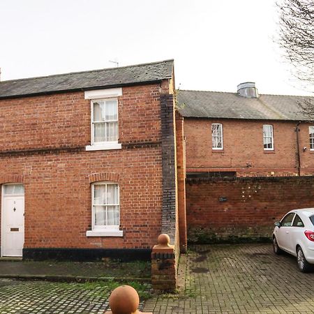 Chester Stays - Best Value Apartment With Free Parking In The Heart Of チェスター エクステリア 写真
