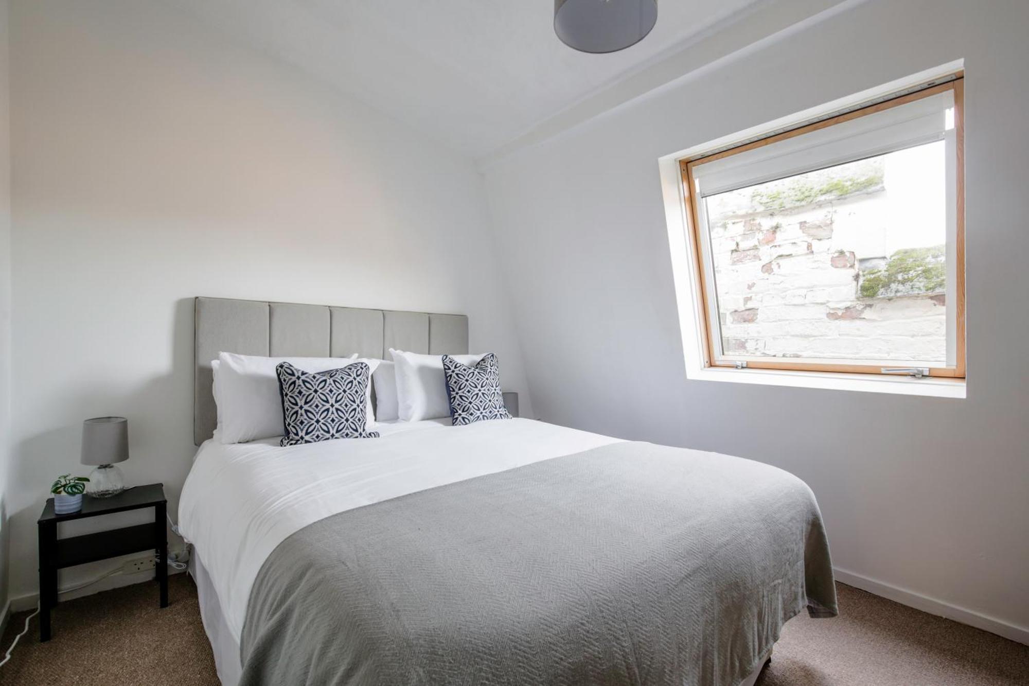 Chester Stays - Best Value Apartment With Free Parking In The Heart Of チェスター エクステリア 写真